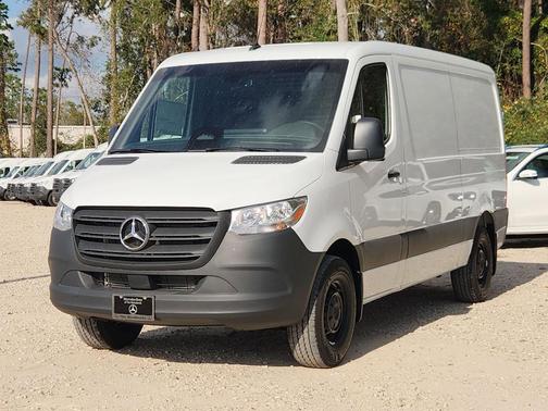2026 Mercedes-Benz Sprinter 2500 Standard Roof
