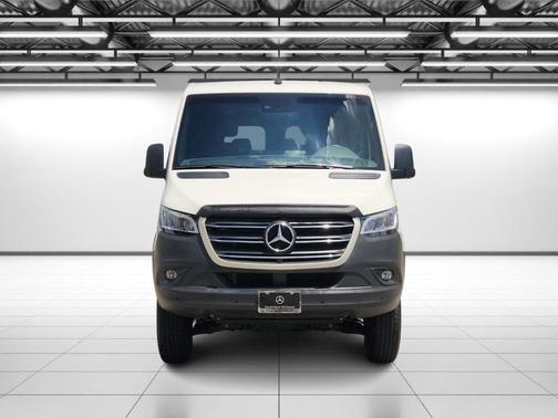 2024 Mercedes-Benz Sprinter 2500 144 WB
