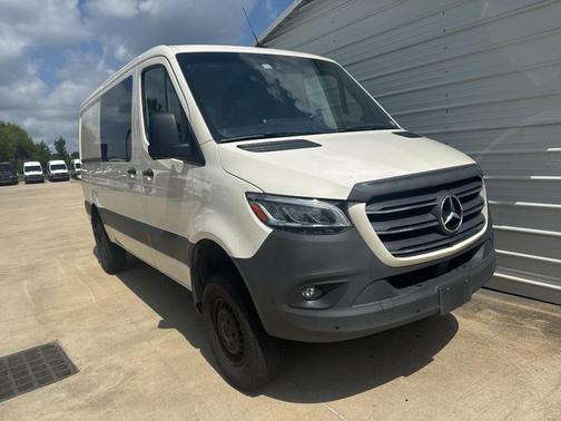2024 Mercedes-Benz Sprinter 2500 144 WB
