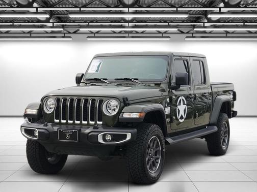 2022 Jeep Gladiator Overland