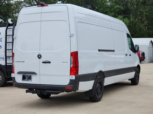 2025 Mercedes-Benz Sprinter 2500 High Roof