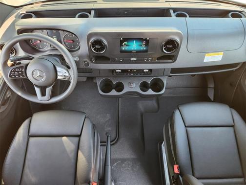 2024 Mercedes-Benz Sprinter 3500XD High Roof