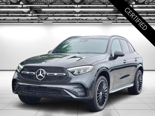Graphite Gray Metallic 2026 Mercedes-Benz GLC 300 Base 4MATIC
