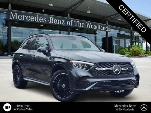 Graphite Gray Metallic 2026 Mercedes-Benz GLC 300 Base 4MATIC