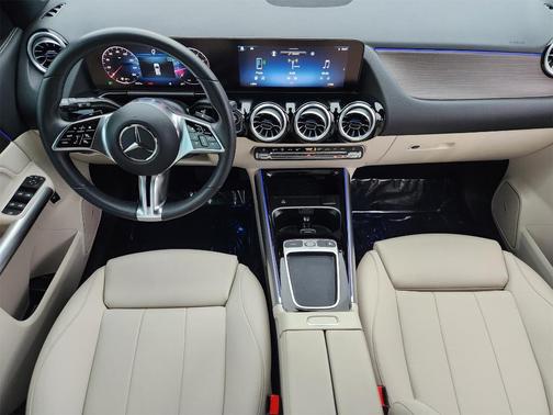 2025 Mercedes-Benz GLA 250 Base