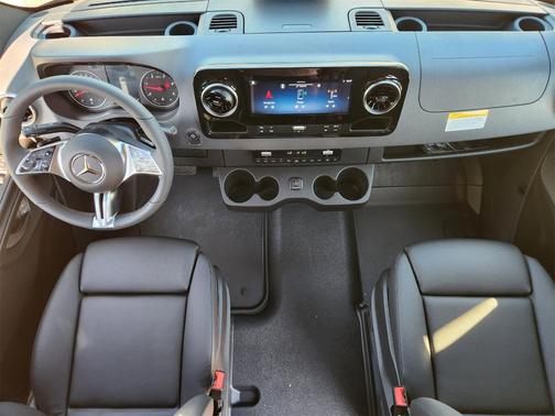 2026 Mercedes-Benz Sprinter 2500 High Roof