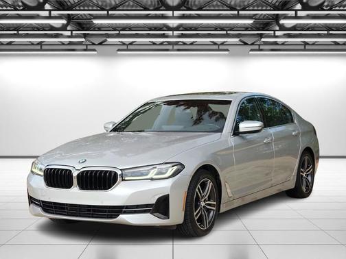 2021 BMW 530 i