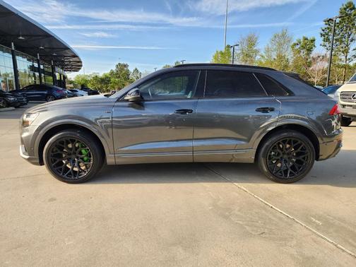 2021 Audi Q8 55 Premium Plus