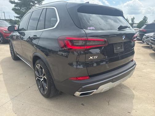 2022 BMW X5 sDrive40i