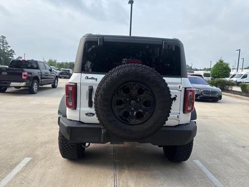 Oxford White 2024 Ford Bronco Wildtrak