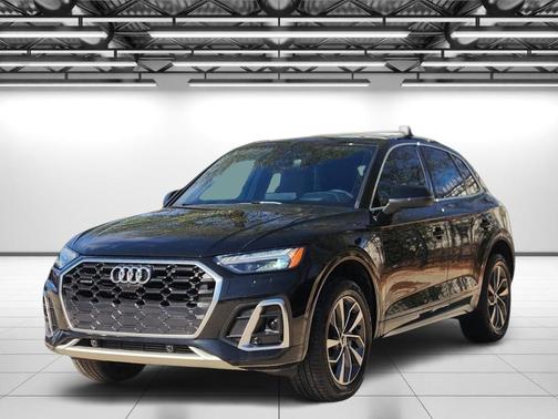 2022 Audi Q5 45 S line Prestige