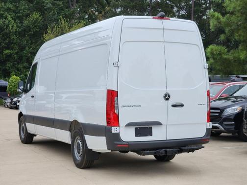 2025 Mercedes-Benz Sprinter 2500 High Roof
