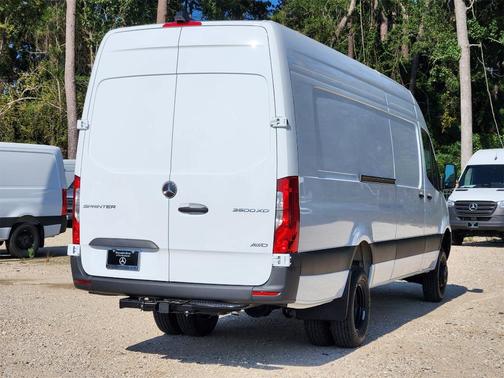 2025 Mercedes-Benz Sprinter 3500XD High Roof