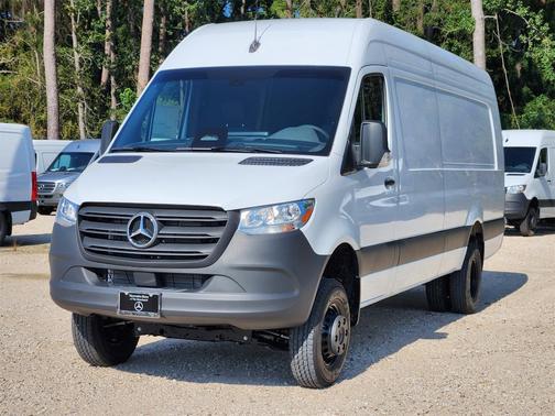 2025 Mercedes-Benz Sprinter 3500XD High Roof