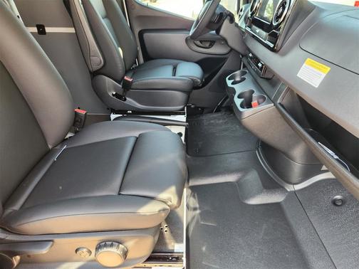 2025 Mercedes-Benz Sprinter 3500XD High Roof