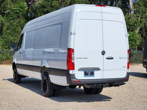 2025 Mercedes-Benz Sprinter 3500XD High Roof