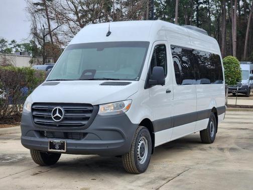 2025 Mercedes-Benz Sprinter 2500 High Roof