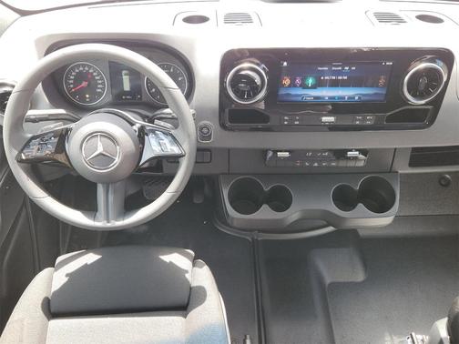 2025 Mercedes-Benz Sprinter 2500 170 WB High Roof Extended Cargo