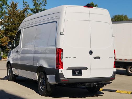 2026 Mercedes-Benz Sprinter 2500 Standard Roof