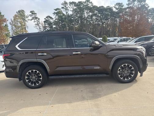 2023 Toyota Sequoia Limited