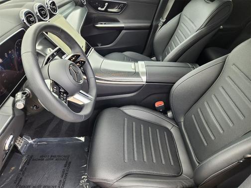 2025 Mercedes-Benz GLC 300 Base 4MATIC