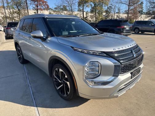 2022 Mitsubishi Outlander SEL