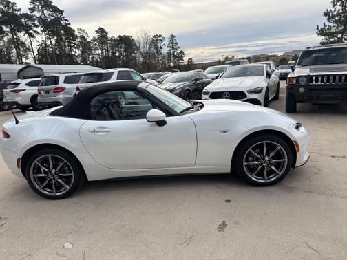 2021 Mazda MX-5 Miata Grand Touring