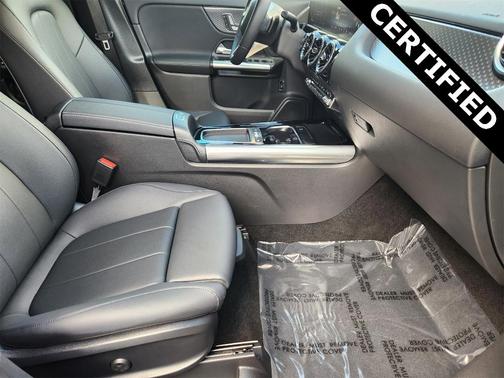 2025 Mercedes-Benz GLA 250 Base