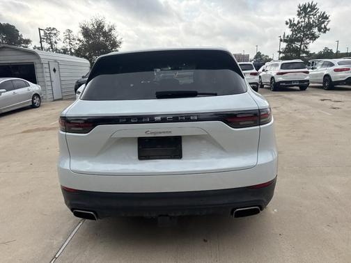 2020 Porsche Cayenne Base