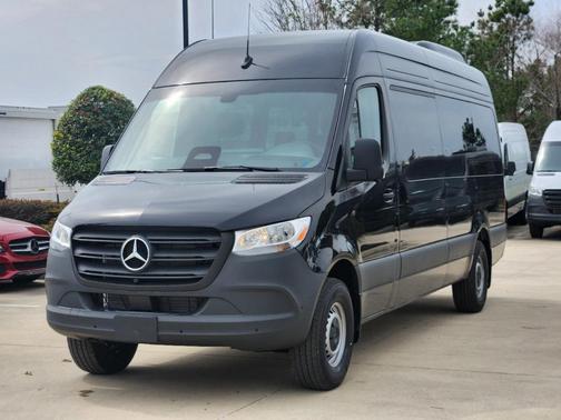 2025 Mercedes-Benz Sprinter 2500 High Roof