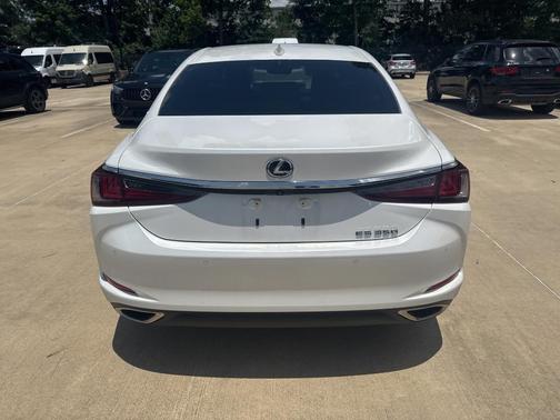 2024 Lexus ES 350 350