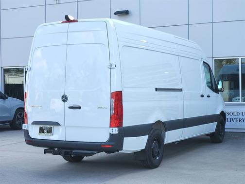 2026 Mercedes-Benz Sprinter 2500 High Roof