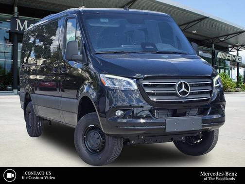 2026 Mercedes-Benz Sprinter 2500 PASSENGER 144 WB