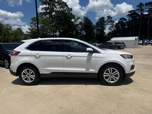 Oxford White 2019 Ford Edge SEL