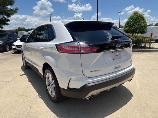 Oxford White 2019 Ford Edge SEL