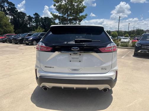 Oxford White 2019 Ford Edge SEL