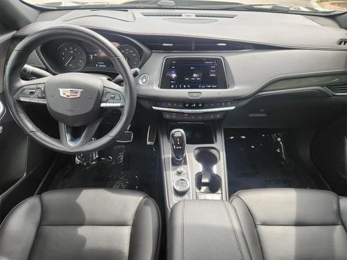 2020 Cadillac XT4 Sport