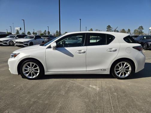 2013 Lexus CT 200h Base