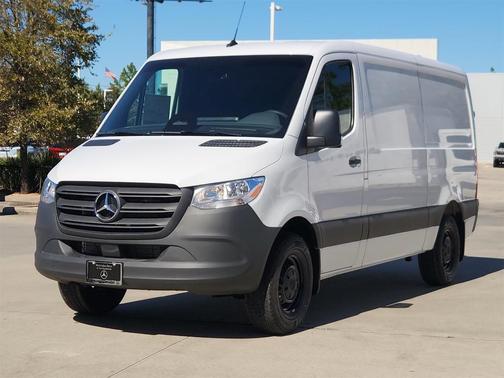 2026 Mercedes-Benz Sprinter 2500 144 WB