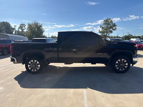 Black 2025 Chevrolet Silverado 2500 LT