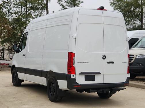 2026 Mercedes-Benz Sprinter 2500 Standard Roof