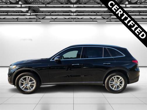 2025 Mercedes-Benz GLC 300 Base