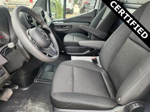 2024 Mercedes-Benz Sprinter 2500 144 WB