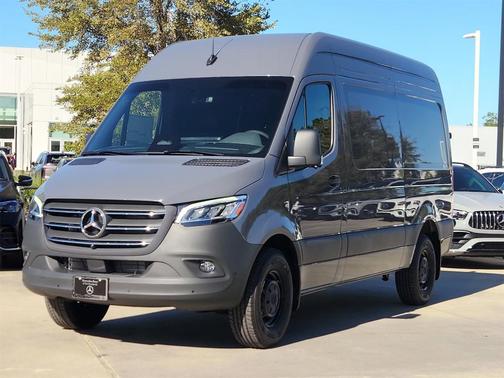 2026 Mercedes-Benz Sprinter 2500 144 WB