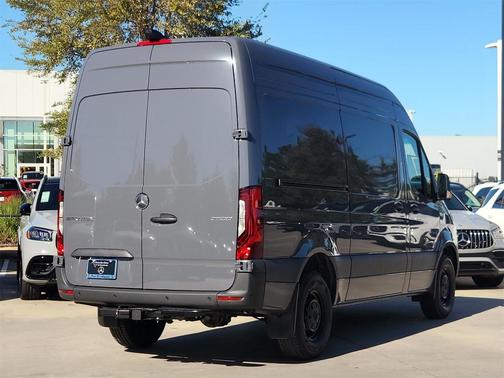 2026 Mercedes-Benz Sprinter 2500 144 WB