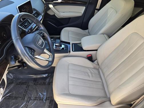 2019 Audi Q5 2.0T Premium Plus