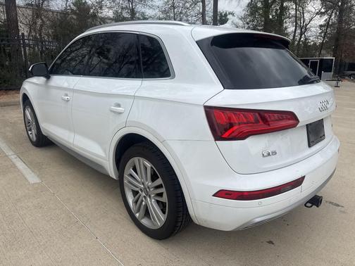 2019 Audi Q5 2.0T Premium Plus