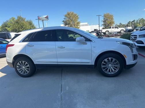 2017 Cadillac XT5 Luxury