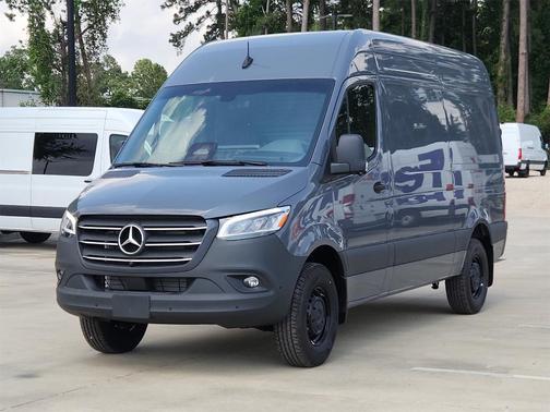 2025 Mercedes-Benz Sprinter 2500 Standard Roof