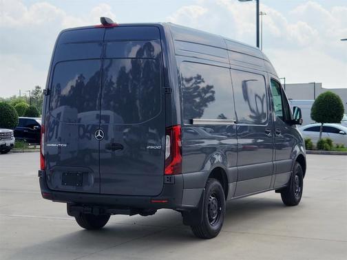 2025 Mercedes-Benz Sprinter 2500 Standard Roof